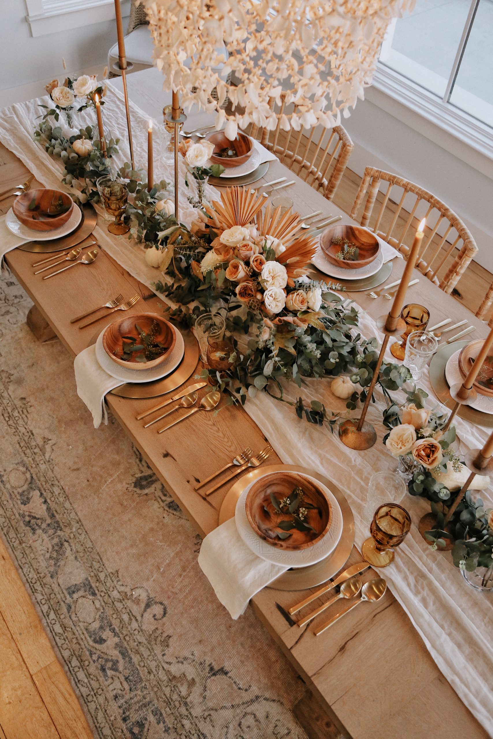 Gather Beautifully / Thanksgiving Tablescape Ideas Live Beautifully